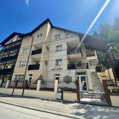 Апартаменты Garsoniera Family Буштени Экстерьер фото
